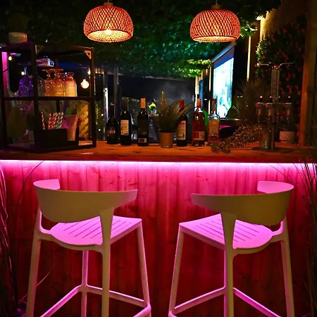 Κάμπινγκ The Secret Garden Glamping Wexford *