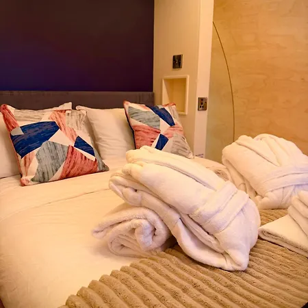 The Secret Garden Glamping Wexford Κάμπινγκ *