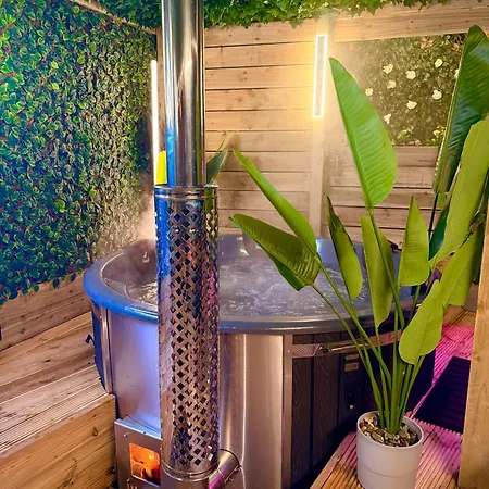 Κάμπινγκ The Secret Garden Glamping Wexford *