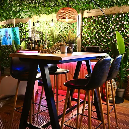 Κάμπινγκ The Secret Garden Glamping Wexford