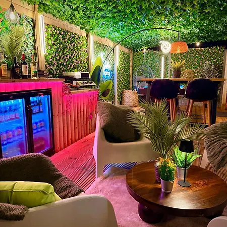 The Secret Garden Glamping Wexford * Ballintlea